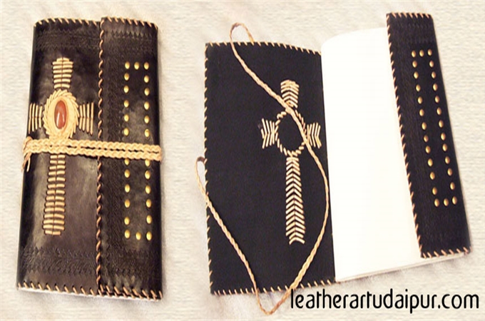 Art Leather Journal : Traditional Leather Notebook